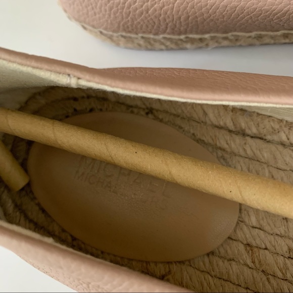 Michael Michael Kors Women’s kendrick  Leather Espadrille Slip On Flats US 9 M - Picture 2 of 9
